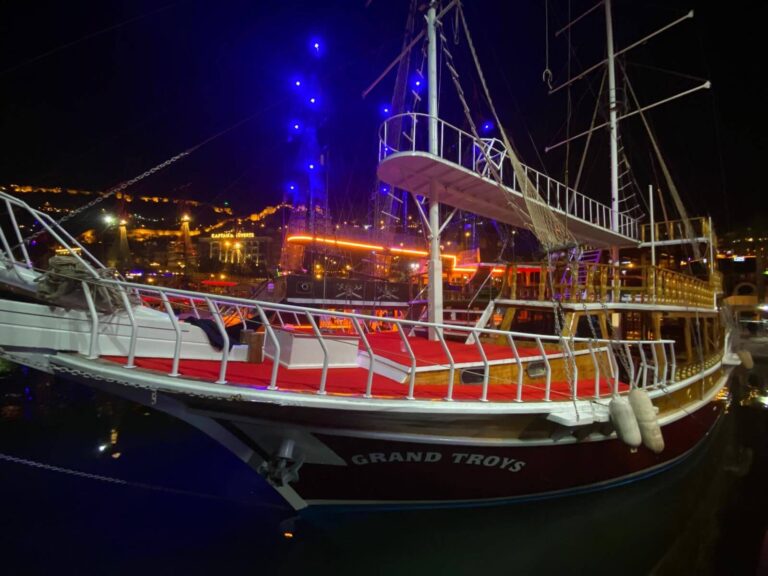 Alanya Relax Boat Tour 