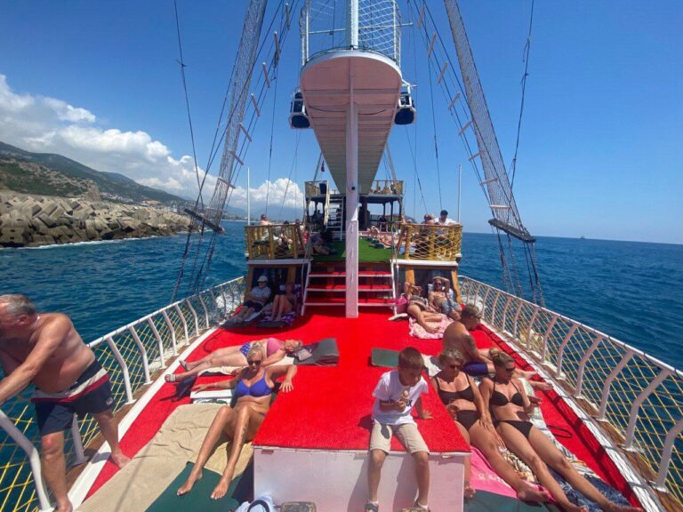 Alanya Relax Boat Tour 
