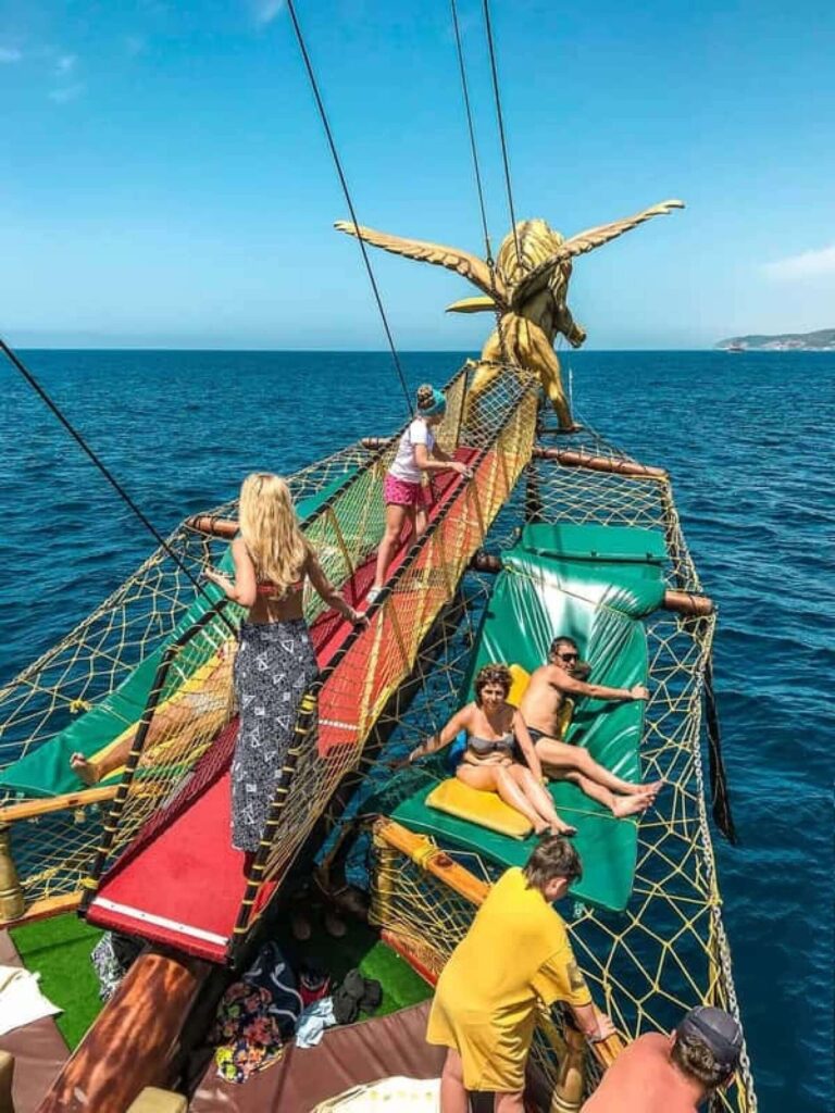 Laguna Pirate Boat Tour